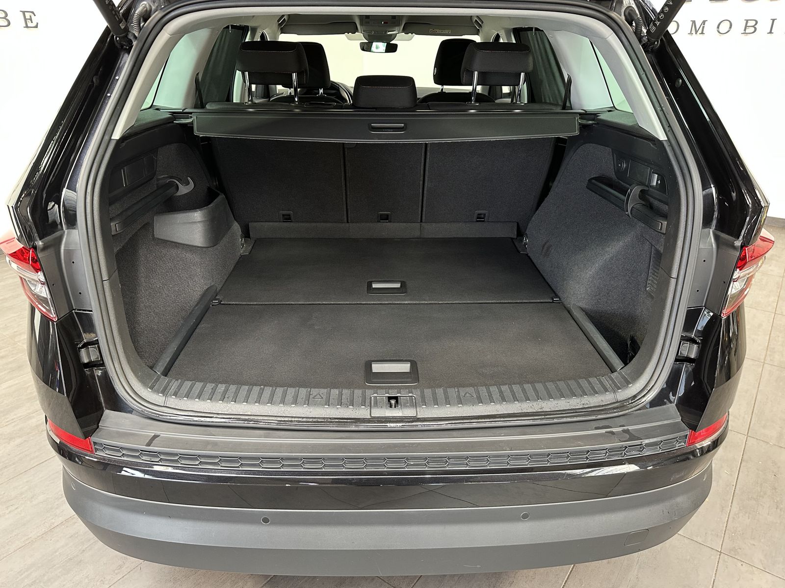 Fahrzeugabbildung SKODA Kodiaq 2.0 TDI 4x4 DSG Clever NAV+LED+KAM+V-COCK