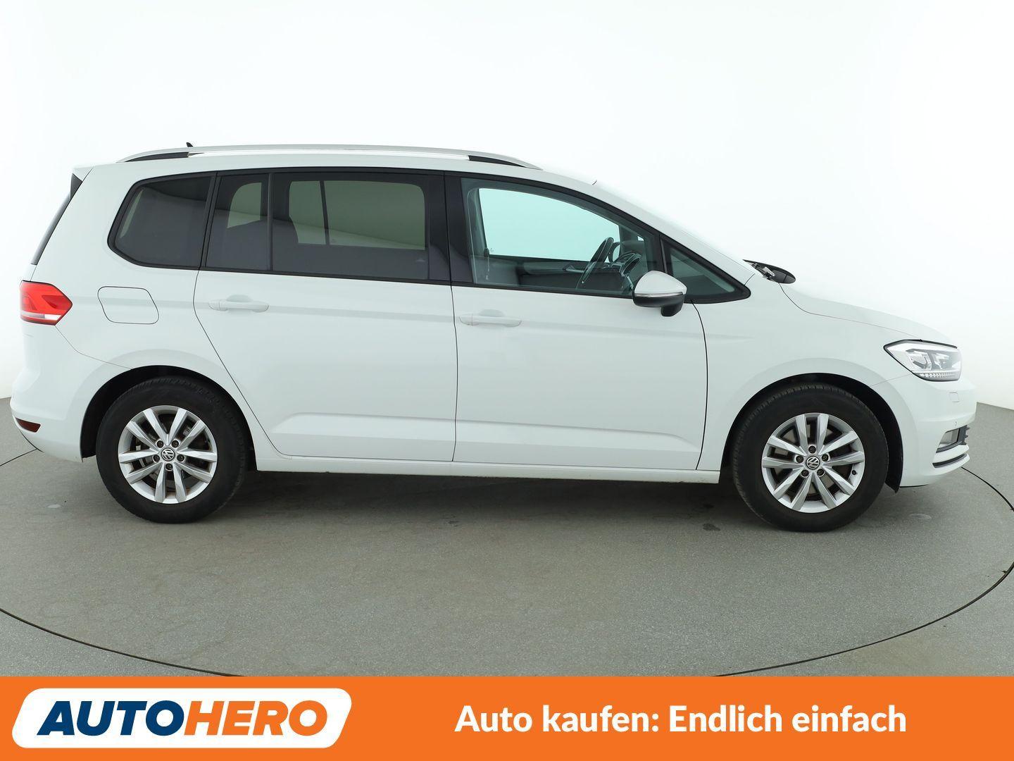 Volkswagen Touran 1.4 TSI Comfortline BlueMotion Tech *NAVI