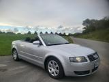 Audi A4 Cabriolet 1.8 T. Privatverkauf - Audi A4 mit Benzin-Antrieb: Cabrio, Automatik