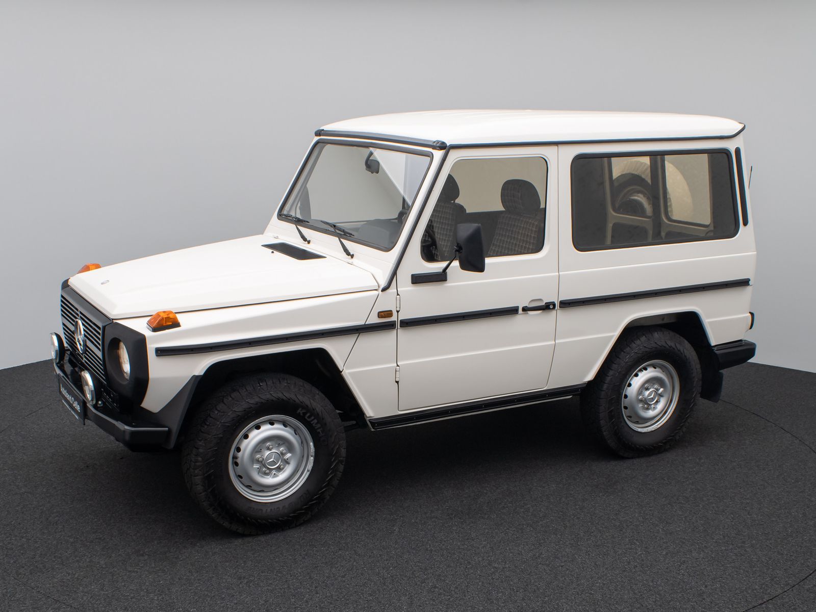 Fahrzeugabbildung Mercedes-Benz G 240 4x4AHK Servo Classic Data 2+