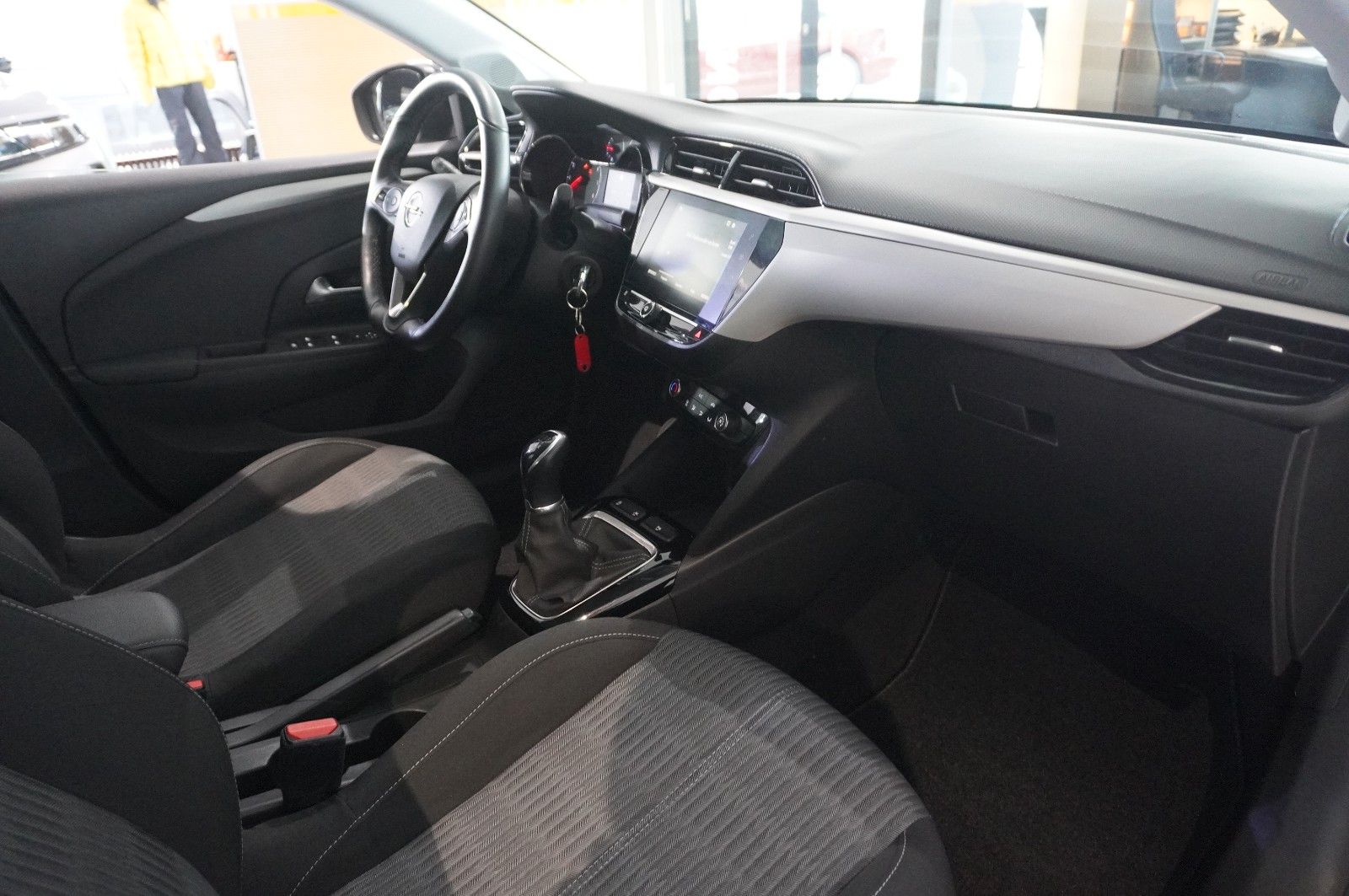 Fahrzeugabbildung Opel Corsa F 1.2 EDITION NAVI/KAMERA/TEMP./PDC/DAB+