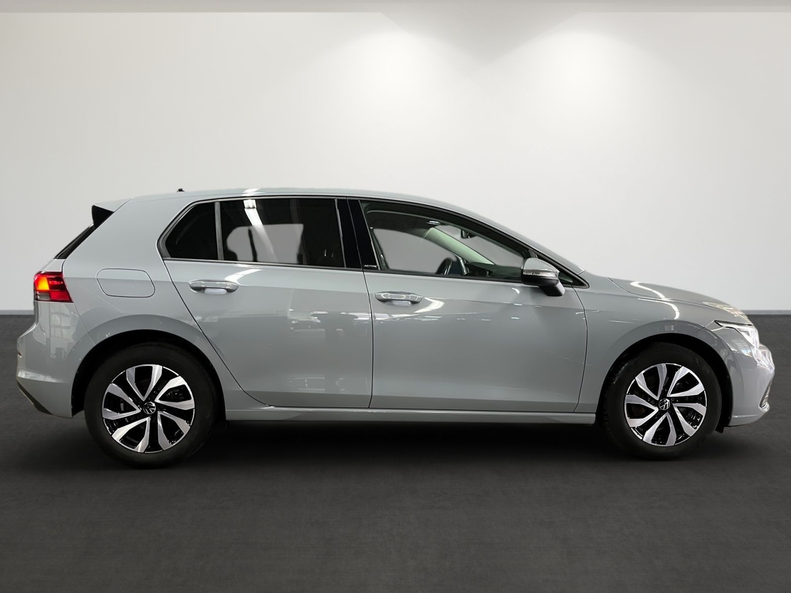 Volkswagen Golf VIII Active 1,5 TSI Navi AHK RFK foto 4