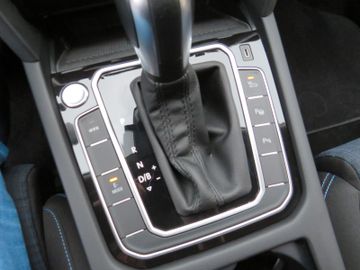 Fahrzeugabbildung Volkswagen Passat Variant GTE LED AHK KAMERA ACC E-KLAPPE 1
