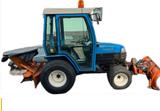 Iseki 2125 Winterdienst / Besen / Streuer - Iseki Kabine Schlepper