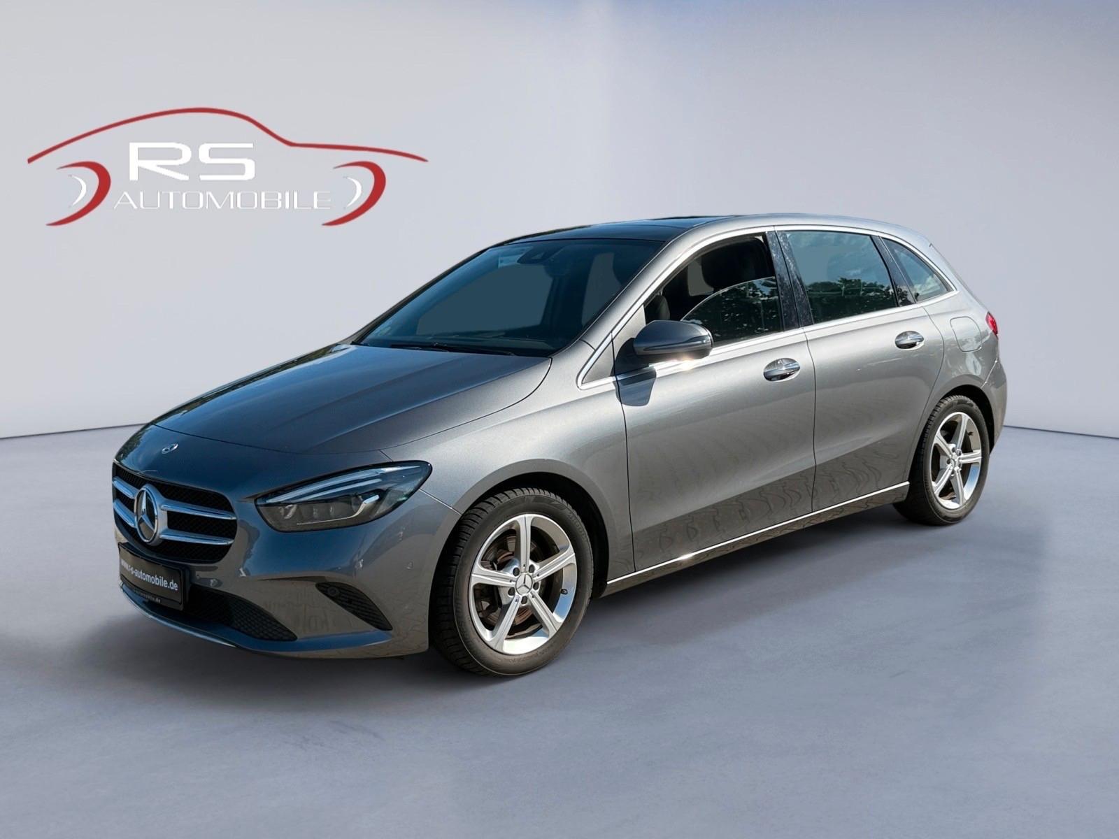 Mercedes-Benz B 220  AMG Line / Panorama / AHK / Virtual