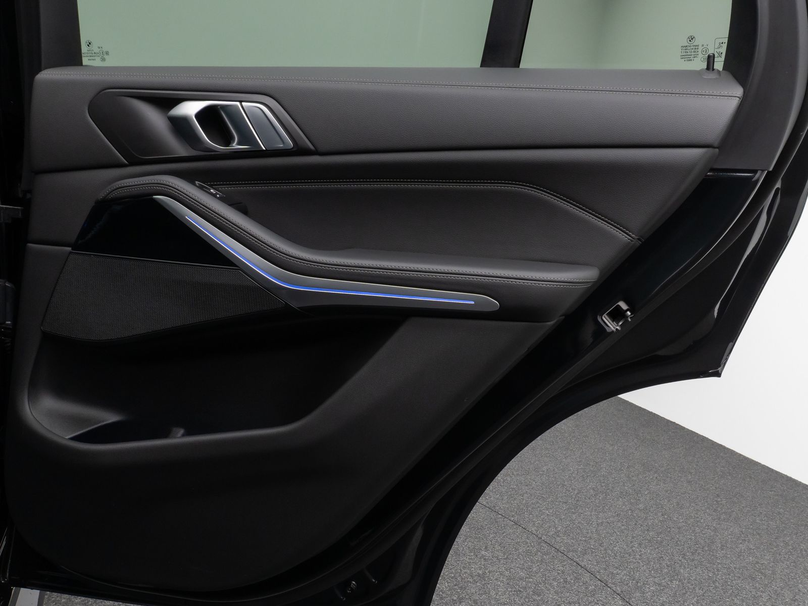 Fahrzeugabbildung BMW X5 xD30d M Sport Panorama 360°Laser HUD DAB HiFi