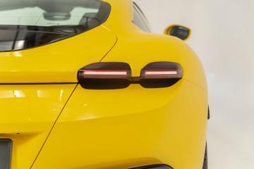 صورة مصغرة 28 لـ 2022 Ferrari ROMA