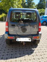 Suzuki Jimny 1.5 DDiS 4WD Club Club - Suzuki Jimny mit Diesel-Antrieb: 1.5