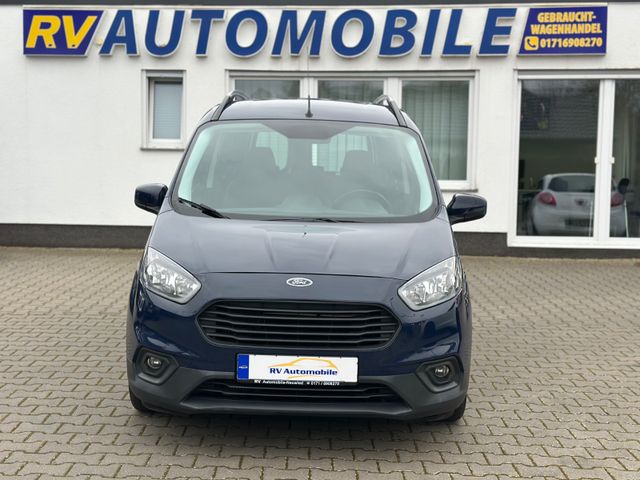 Ford Transit Courier Kombi Trend