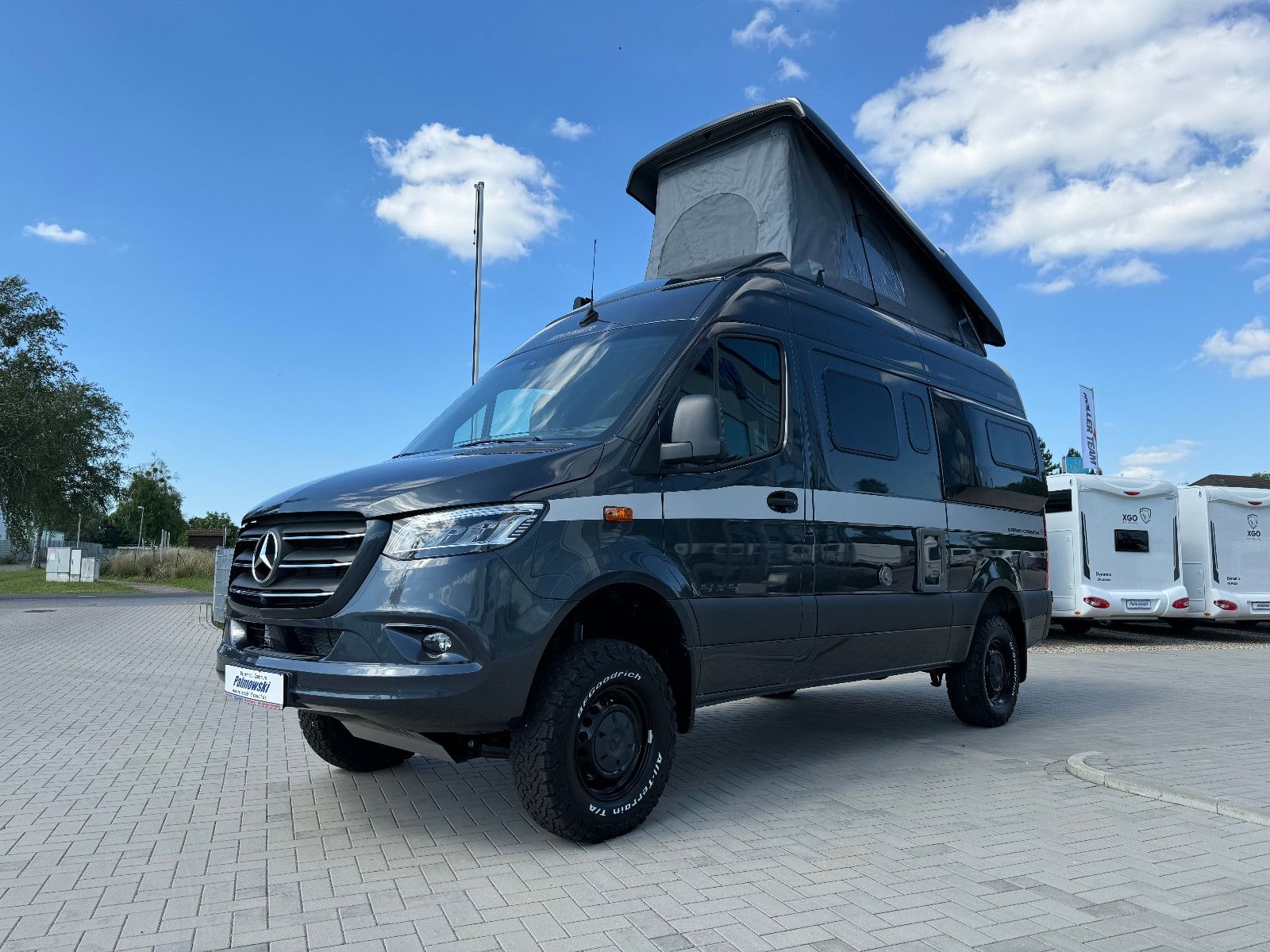 Fahrzeugabbildung HYMER / ERIBA / HYMERCAR Grand Canyon S - 4x4 - Sie sparen: 7631€!