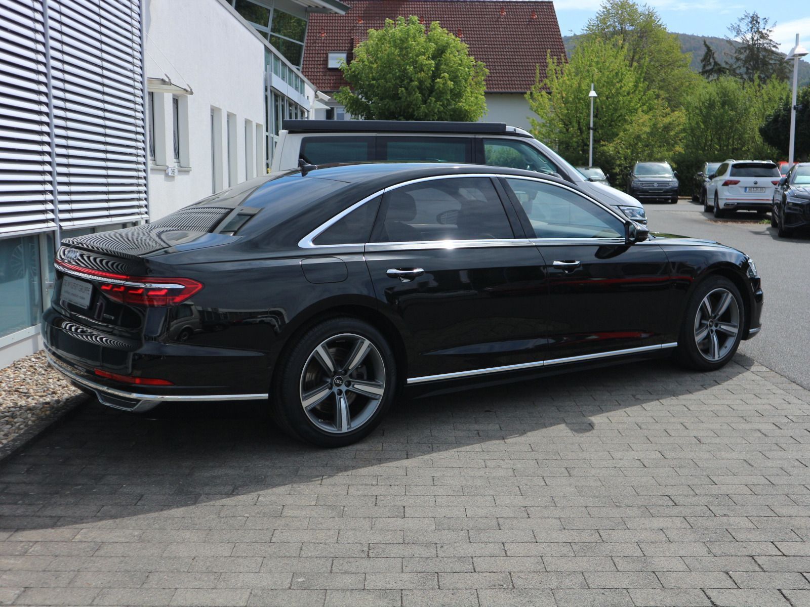 Audi A8 L 60 TFSI e quattro Sitzbelüftung ACC HUD B&O foto 3