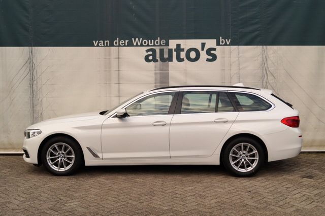 BMW 520 5-serie Touring 520i 184pk automatik Executi