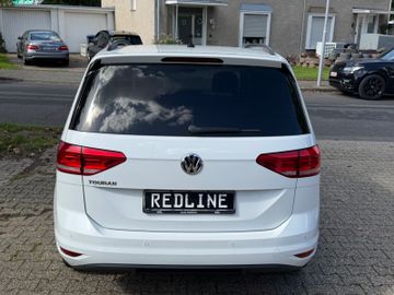 Volkswagen Touran - 6