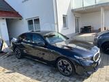 BMW i5 eDrive40 - M-Sportpaket Driving Assistant AHK - schwarze BMW i5