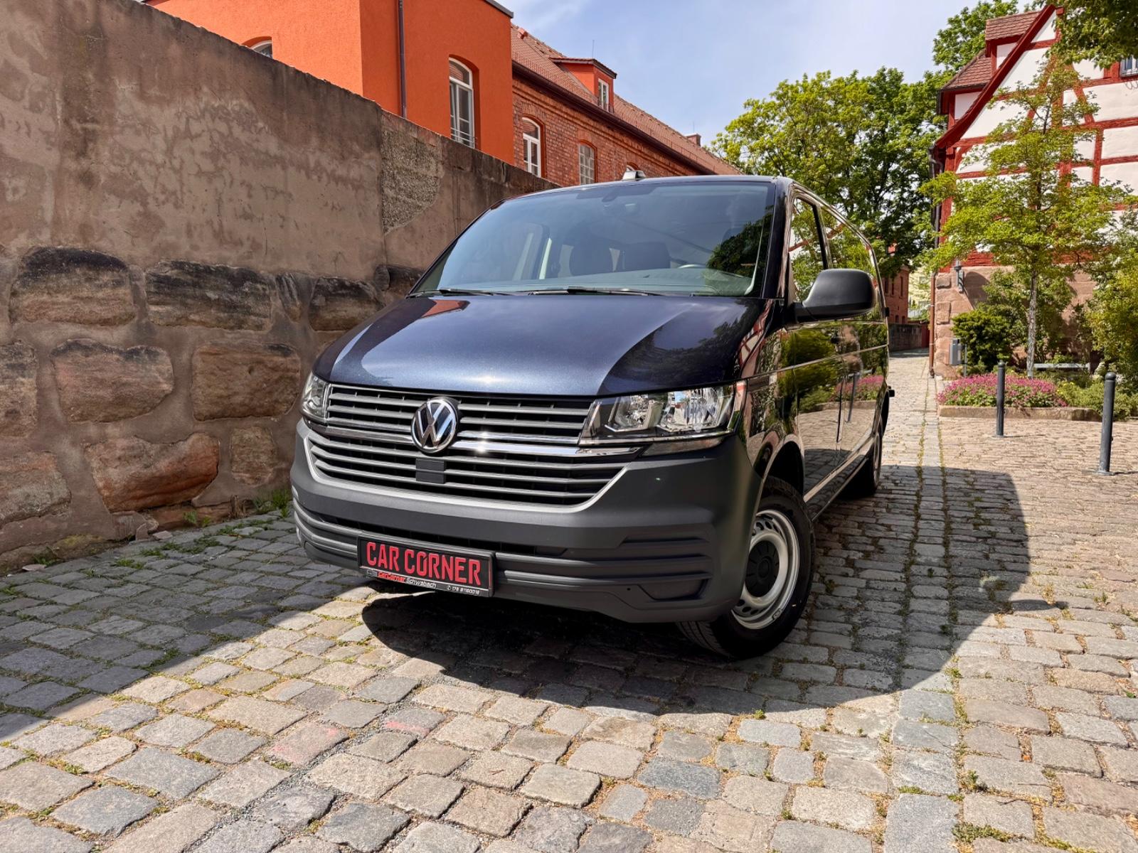 Volkswagen T6.1 Transporter 9-Sitzer DSG ACC LANG 1.Hand
