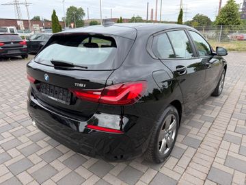 BMW 118 - 6
