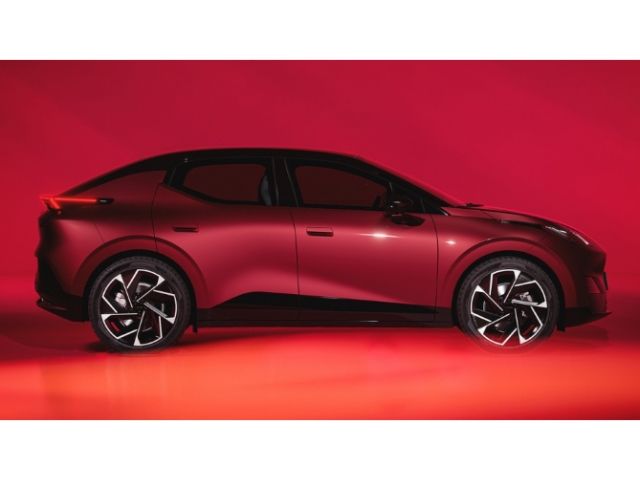 Lynk&Co 02 More *0% Finanzierung* Pano+20''+H&K+360°+Mem