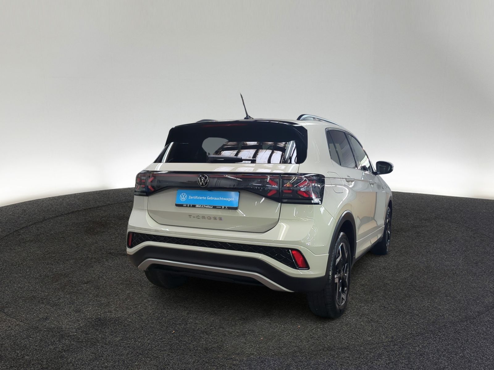 Volkswagen T-Cross R-Line 1.0 TSI IQ.LED NAVI R-KAM PDC SHZ foto 4