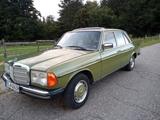 Mercedes-Benz 240d sehr gut erhalten  - Mercedes-Benz 240 mit Diesel-Antrieb: Limousine