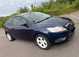 Ford Focus Lim. Viva 1.6 |78.900 Km - Ford Focus aus 2010: Viva