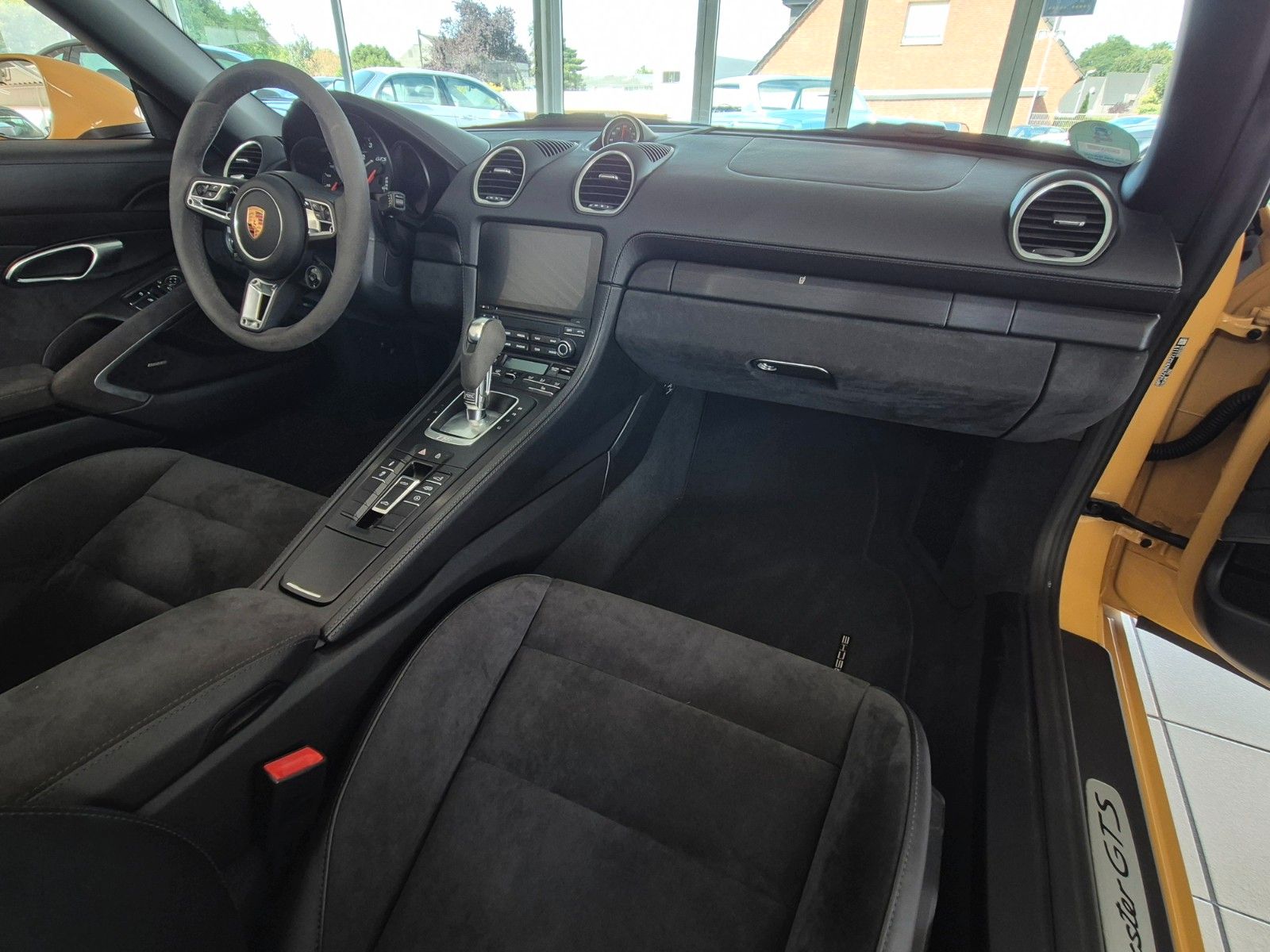 Fahrzeugabbildung Porsche Boxster GTS/Weltweites Farbunikat/Approved 2028