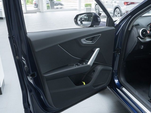 Q2 advanced 35 TFSI MATRIX+RFK+AHK
