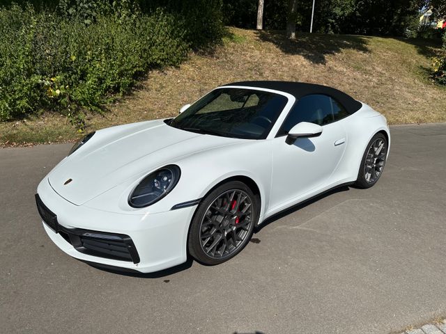 Porsche 992/911 Carrera S Cabrio/SAG/Vollleder/Matrix/Bo