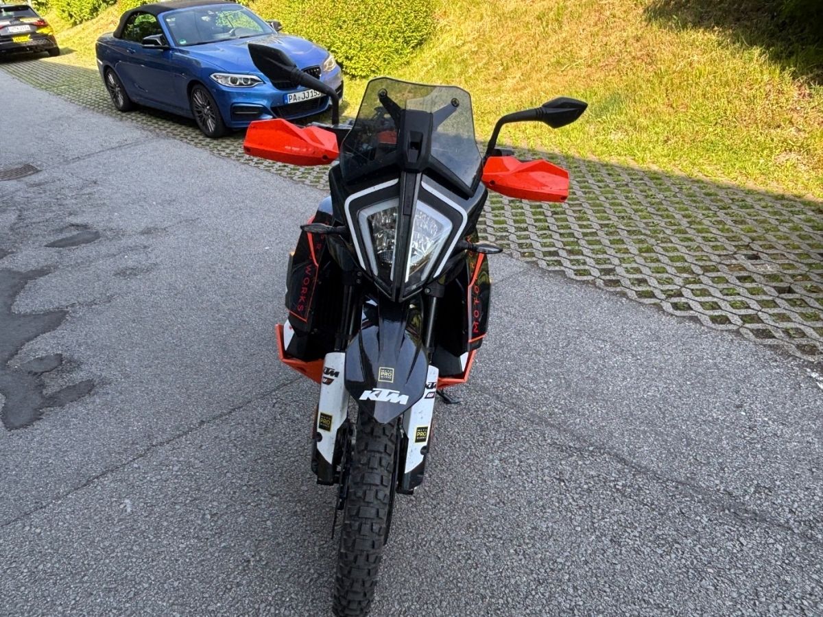 Fahrzeugabbildung KTM 790 Adventure Quickshifter, viel Zubehör