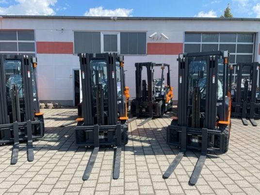 Doosan B25NS