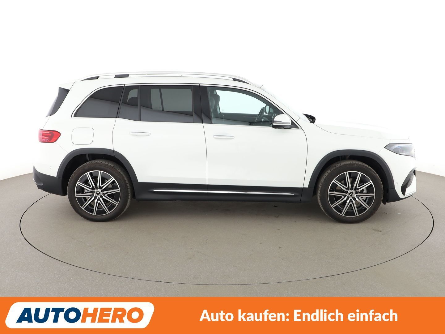 Mercedes-Benz 300 4Matic AMG Line NAVI VC ACC CAM PDC SHZ foto 7