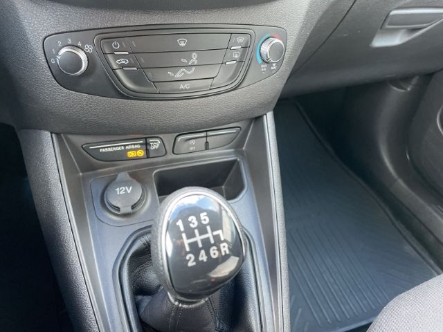 Fahrzeugabbildung Ford Transit Courier 1.0 EcoBoost 1.0 Trend Klimaanla