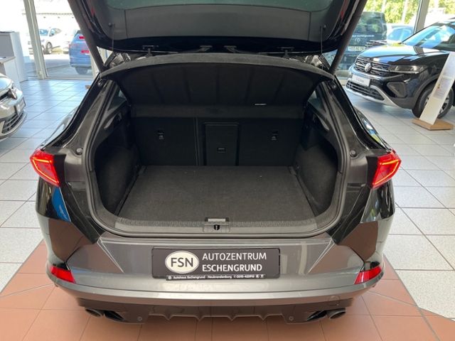 Fahrzeugabbildung CUPRA Formentor 2.0 TSI DSG VZ MATRIX PANORAMA NAVI LE