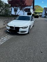 BMW 328i F30 - BMW 328: F30