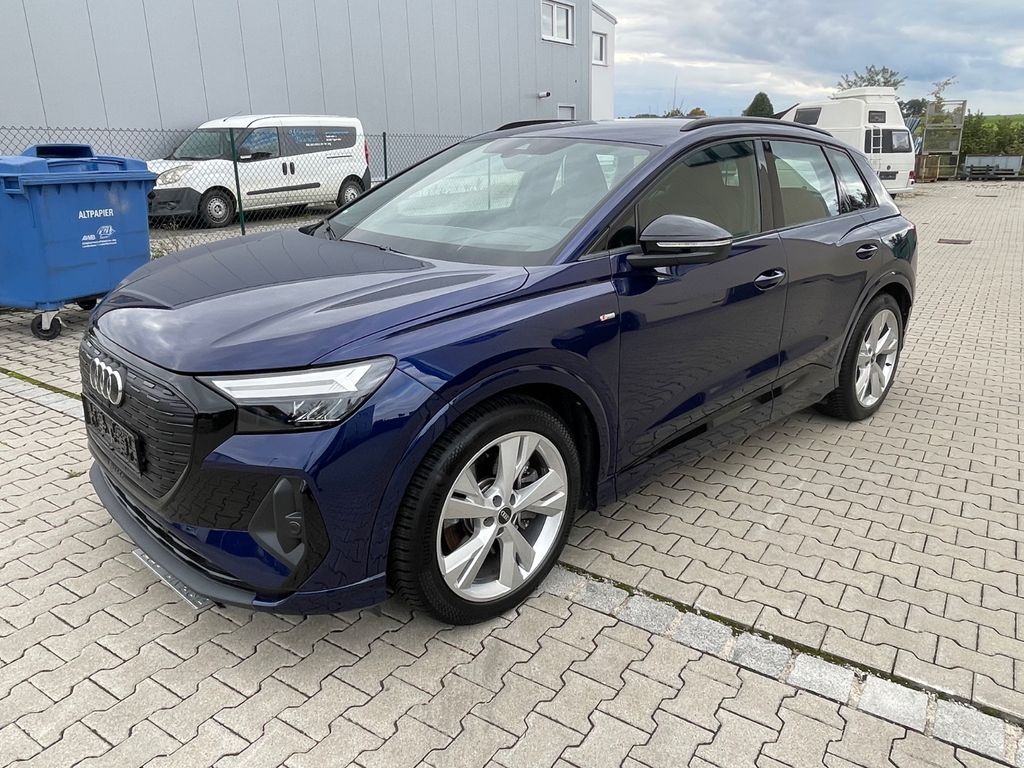 Image of Audi Q4 e-tron