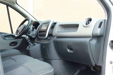Renault Trafic - 10