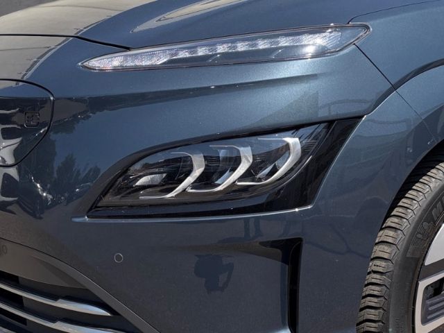 Fahrzeugabbildung Hyundai KONA Trend Elektro Assistenz-Paket+Navi+Dachlack