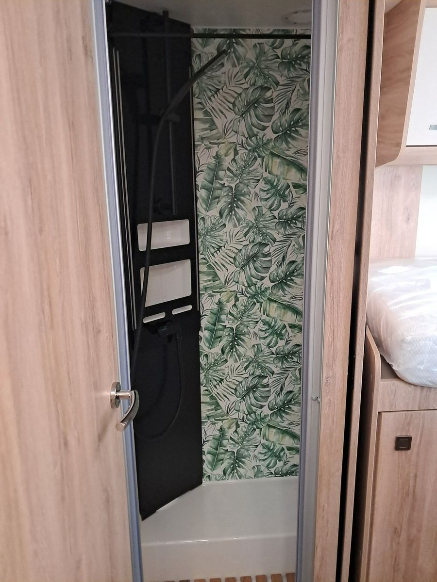 Fahrzeugabbildung Eura Mobil Profila T PT726EF Hubstützen,SAT,Solar,Lithium