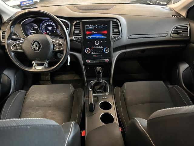 Renault Megane IV Grandtour Play *Navi*AHK*Sitzheiz.*