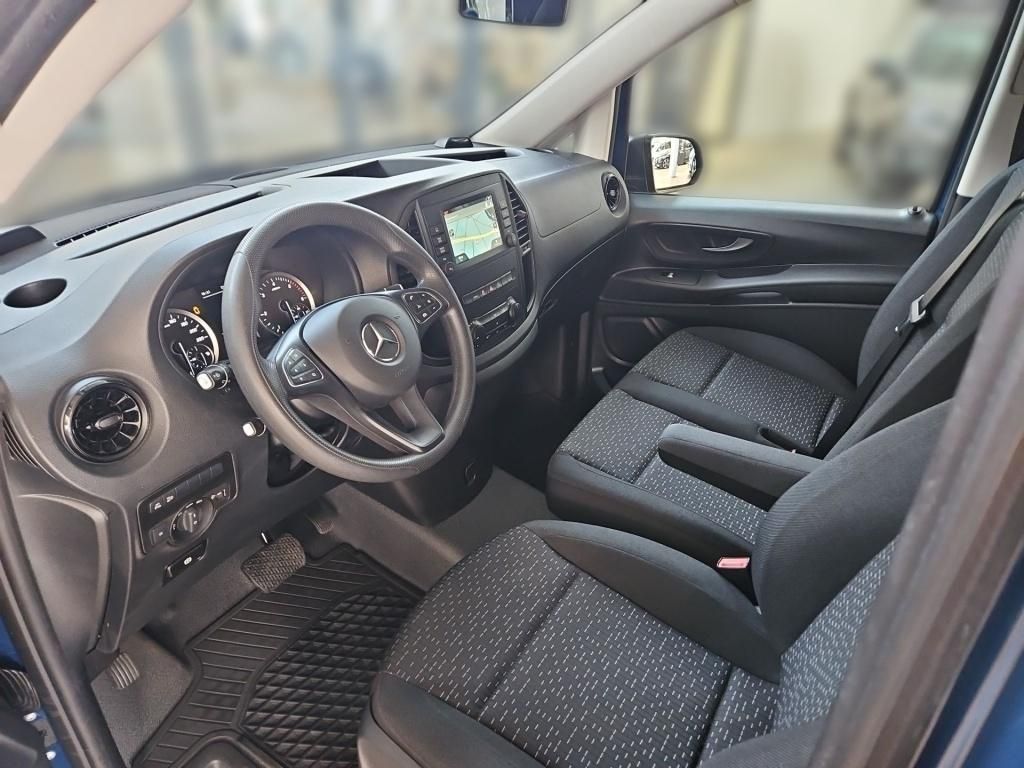 Fahrzeugabbildung Mercedes-Benz Vito 114 Kasten lang 4x4 Navi Einparkhilfe GRA