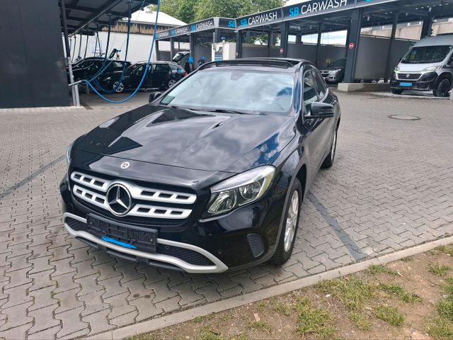 MERCEDES-BENZ Mercedes GLA 200, Automatik, Panoramadach ...