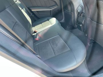 Mercedes E 350 - 4