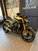 Triumph Street Triple 765 *2026* MOTO 2 Sondermodell NEU - Triumph Street Triple 765 MOTO2