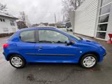 Peugeot 206 1.6  AUTOMATIK * 1.HAND *NUR 58.000KM* - Peugeot aus 2001