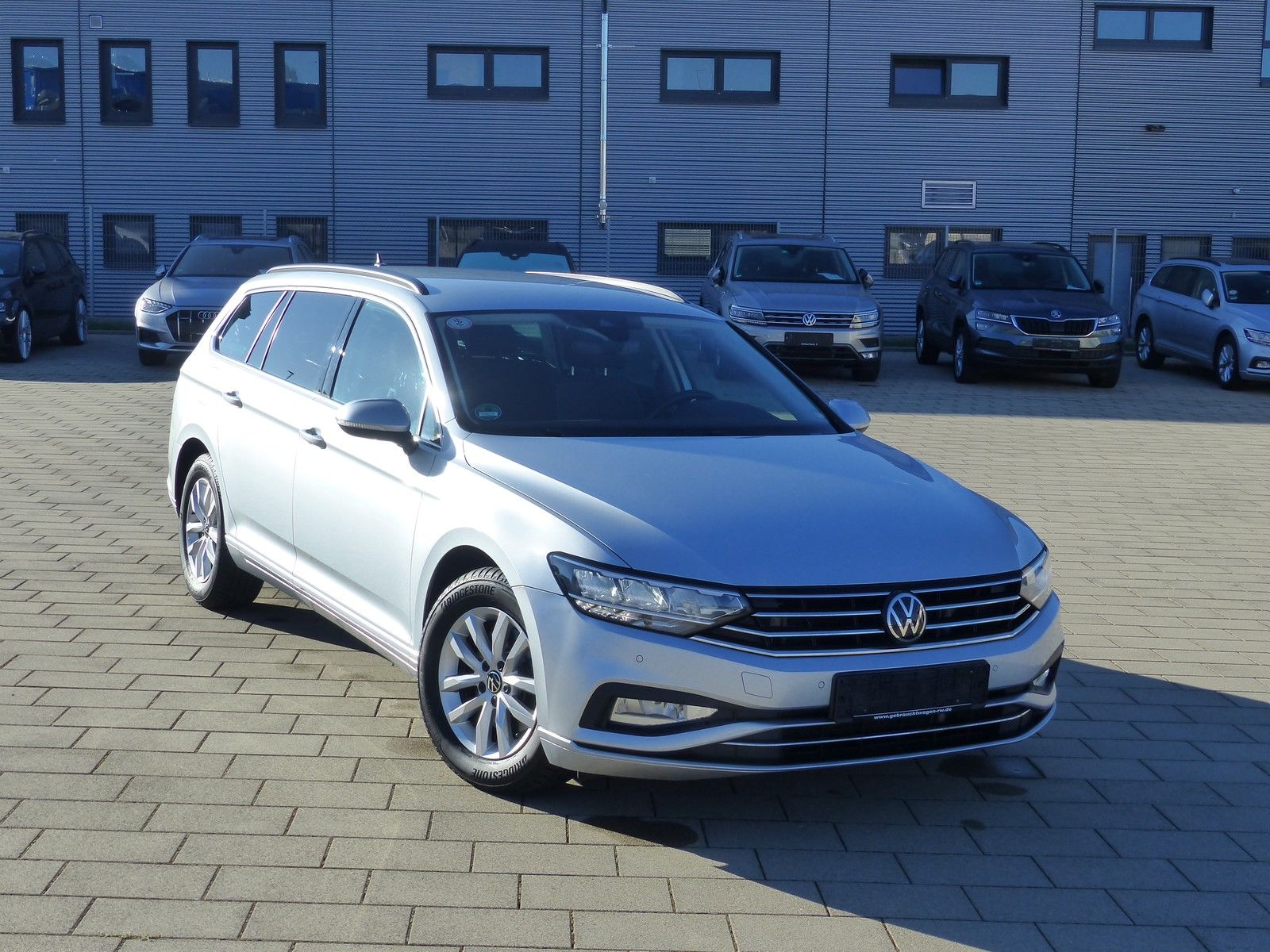 Volkswagen Passat Variant - 1