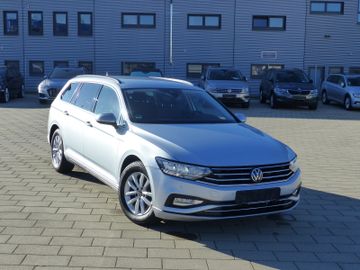 Volkswagen Passat Variant - 1