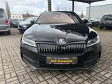 Skoda Superb Combi Sportline - Skoda Superb: Sport