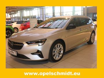 Fotografie des Opel Insignia Sports Tourer 2.0 Diesel AT