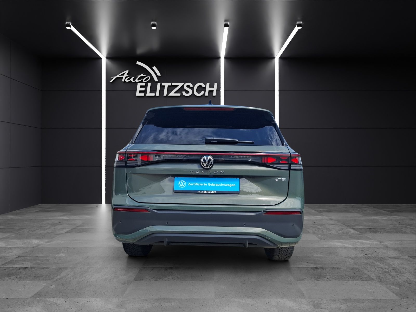 Fahrzeugabbildung Volkswagen Tayron eTSI Life DSG LED AHK Navi AID ACC RFK SH