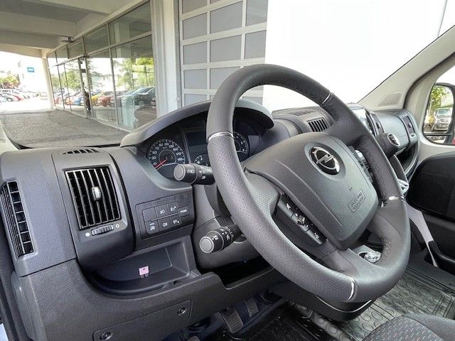 Movano Kasten Edition 2.2 Cargo 3,5t L2H2 140 PS