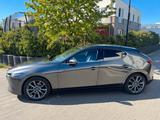 Mazda 3 2.0 SKYACTIV-X M-Hybrid -360°/BOSE/HeadUp - graue Mazda 3